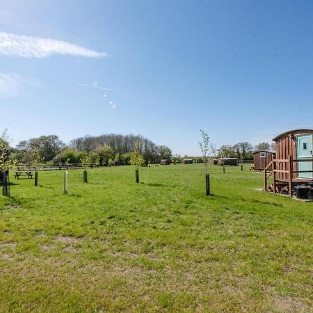 Honeysuckle Farm Holidays By Stay In Suffolk, Monk Soham Вудбридж Экстерьер фото
