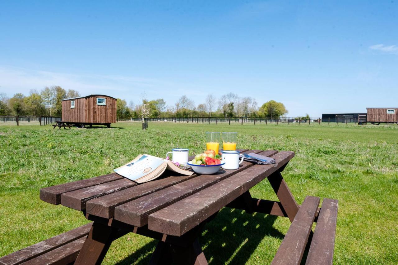 Honeysuckle Farm Holidays By Stay In Suffolk, Monk Soham Вудбридж Экстерьер фото