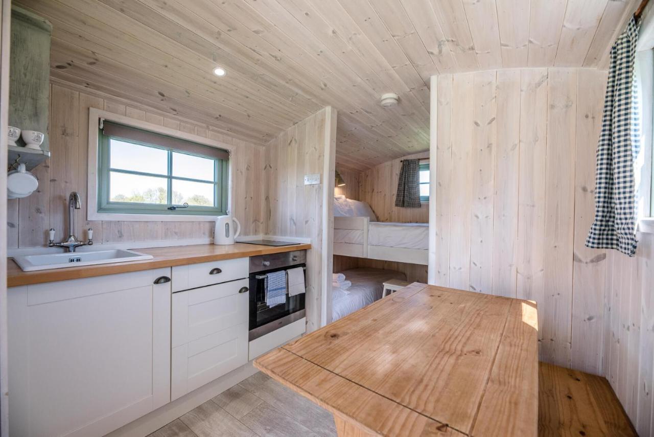 Honeysuckle Farm Holidays By Stay In Suffolk, Monk Soham Вудбридж Экстерьер фото