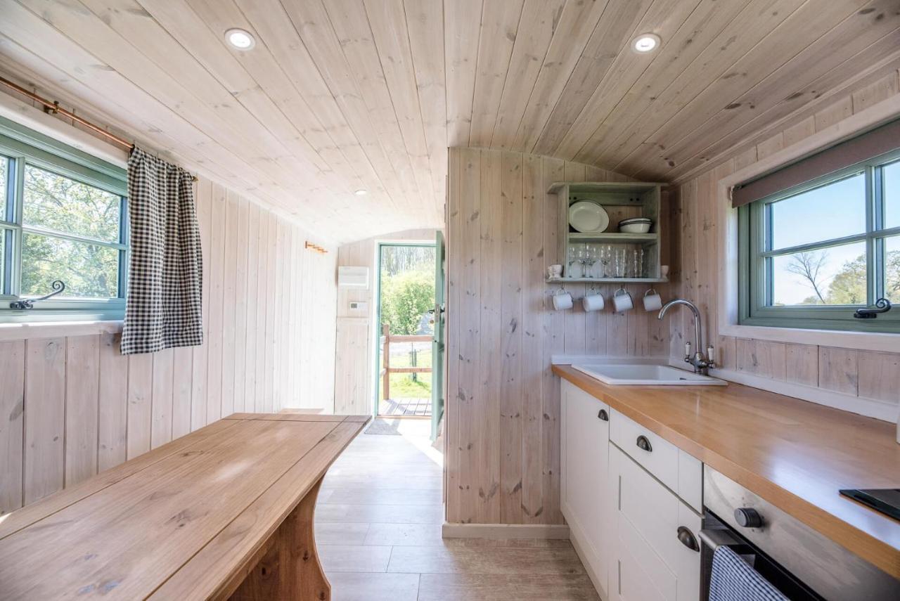 Honeysuckle Farm Holidays By Stay In Suffolk, Monk Soham Вудбридж Экстерьер фото
