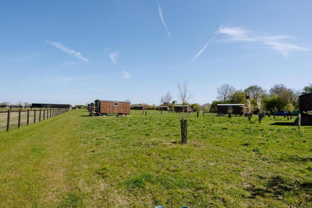 Honeysuckle Farm Holidays By Stay In Suffolk, Monk Soham Вудбридж Экстерьер фото